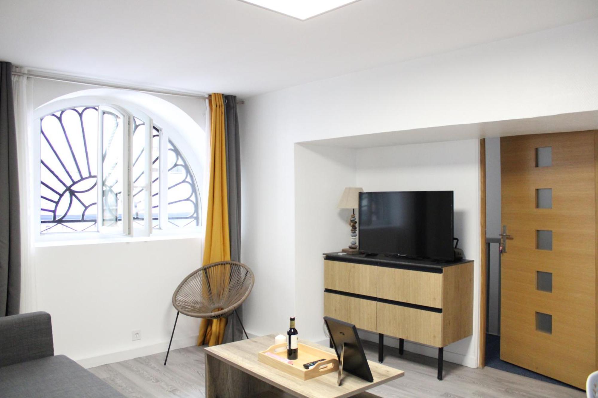 Bel Appartement Renove - Place Du Palais Avec Parking Bordeaux Exteriör bild
